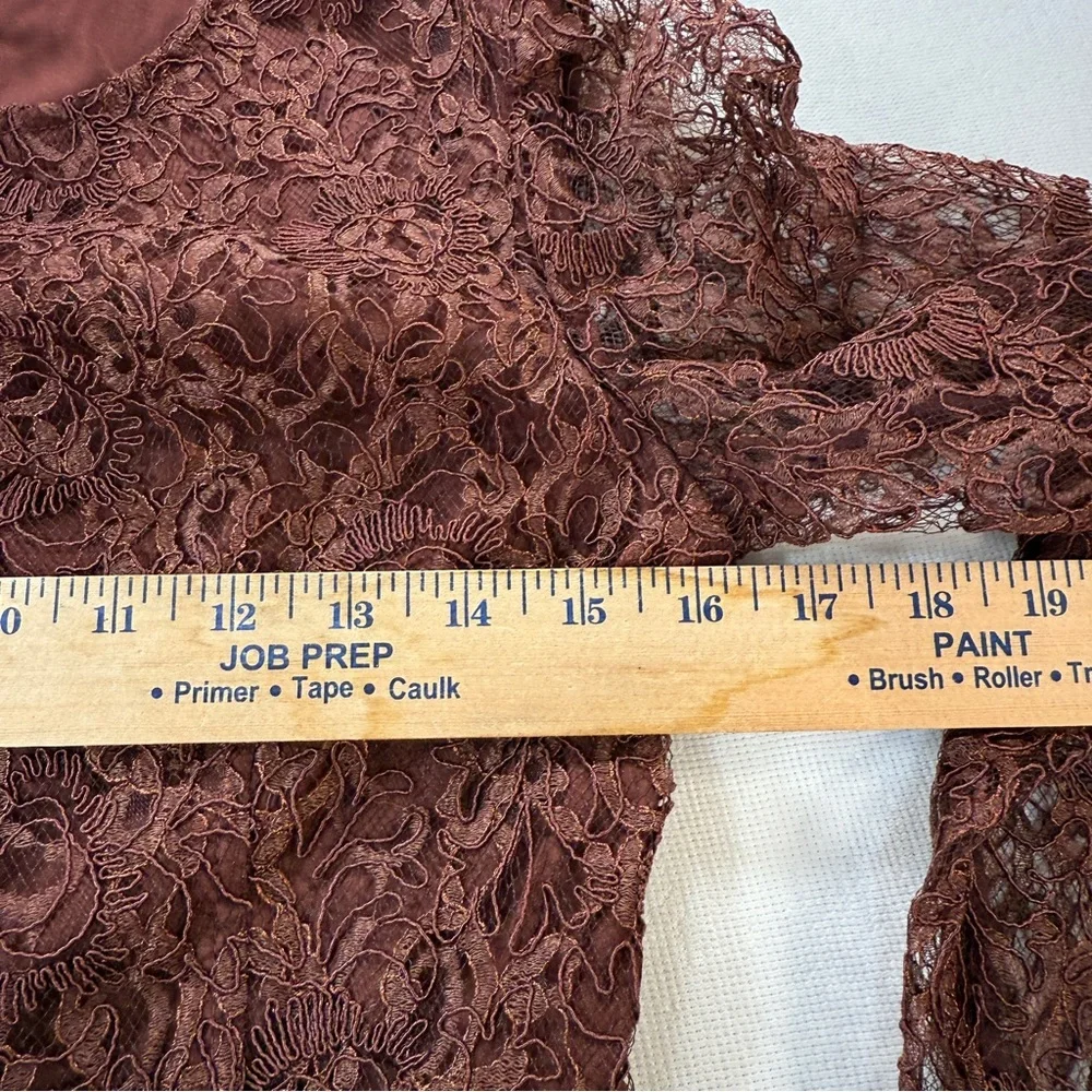Tuckernuck ballet lace cristiana dress lace red and green midi SMALL GUC‎